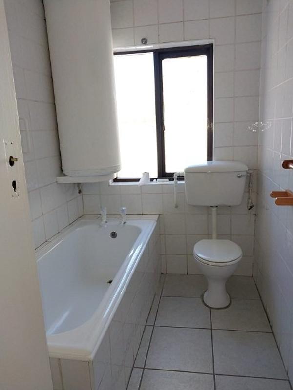 To Let 3 Bedroom Property for Rent in Fish Hoek Western Cape